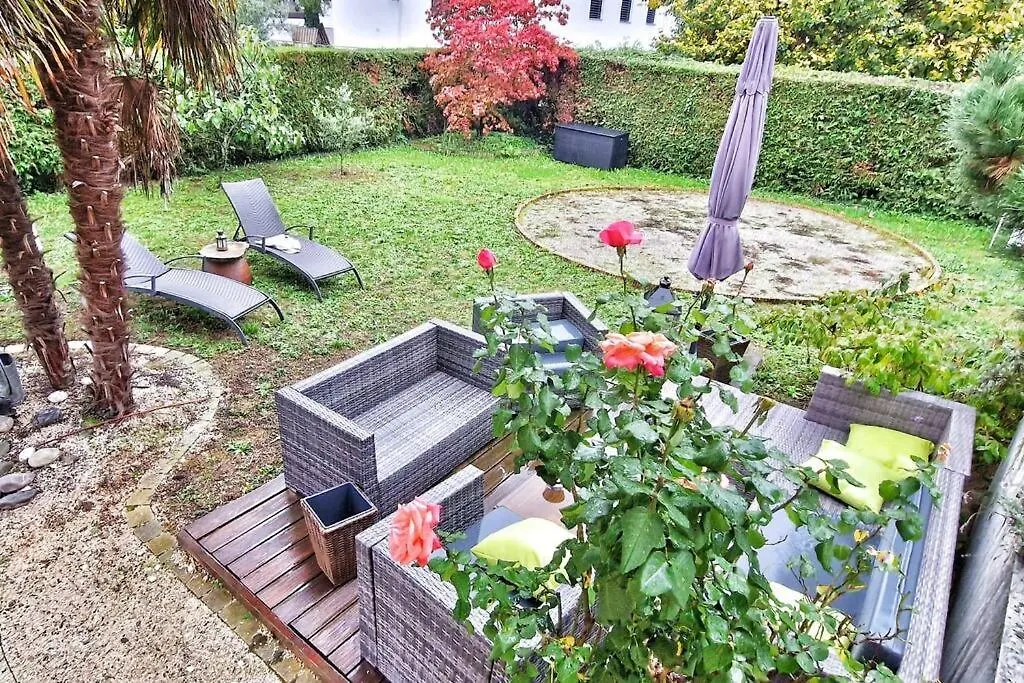Maison Du Jonc, Geneve-Aeroport Villa