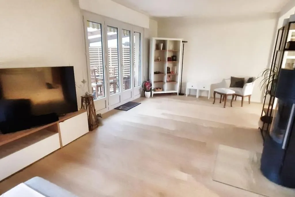 Maison Du Jonc, Geneve-Aeroport Villa Geneva
