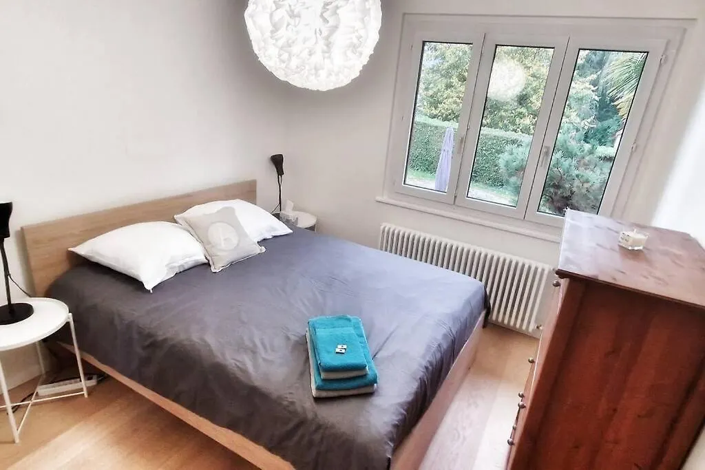 Maison Du Jonc, Geneve-Aeroport Villa